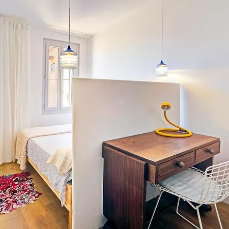 Apartment Place Des Halles *