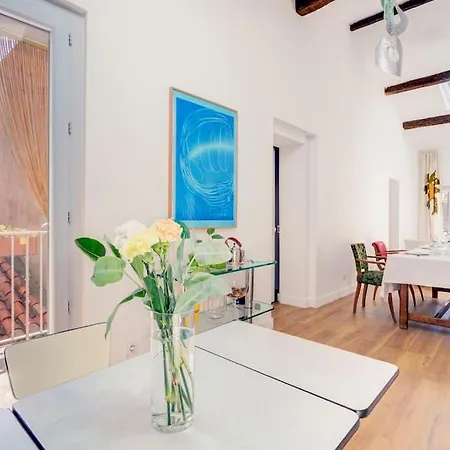Apartment Place Des Halles Sete